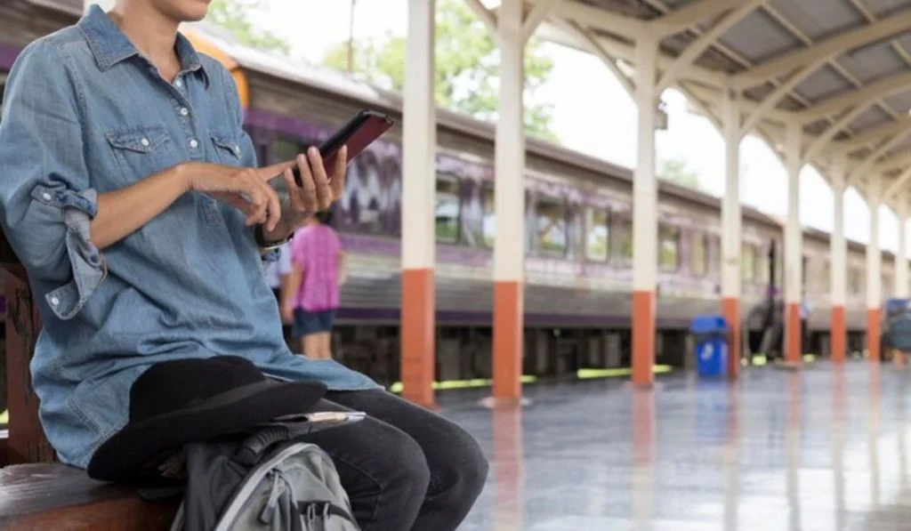 7 Easy Rent by Room Guide Tips to Rent Near Public Transport